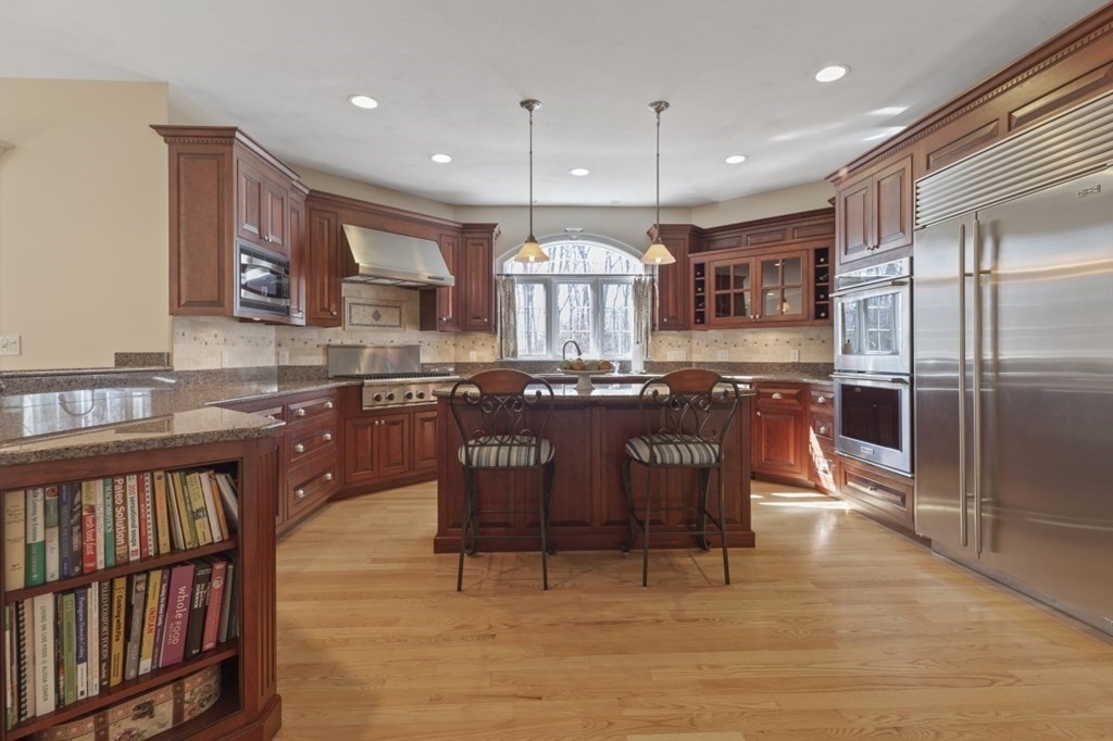 31 Broad Acres Farm Road Medway, MA 02053 - Photo 5 of 41 Gallery Image 5