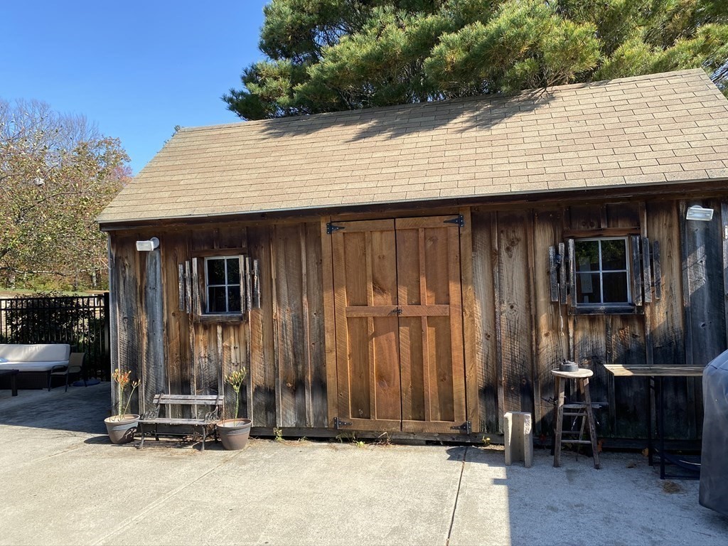 3495 Greenwich Road Hardwick, MA 01082 - Photo 13 of 39