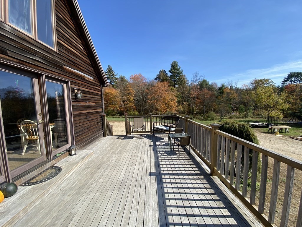 3495 Greenwich Road Hardwick, MA 01082 - Photo 16 of 39
