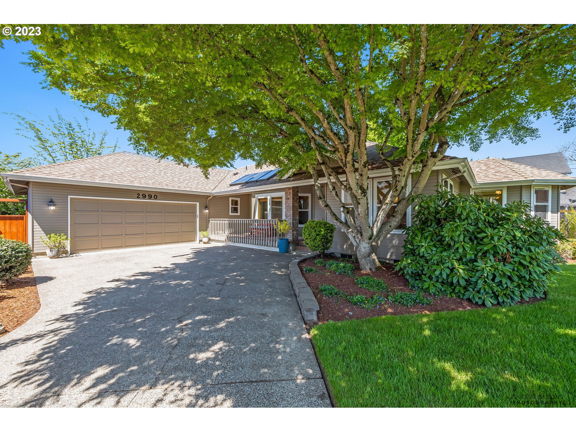 2990 Gilham Road Eugene, OR 97408 - Photo 1 of 39 Gallery Image 1