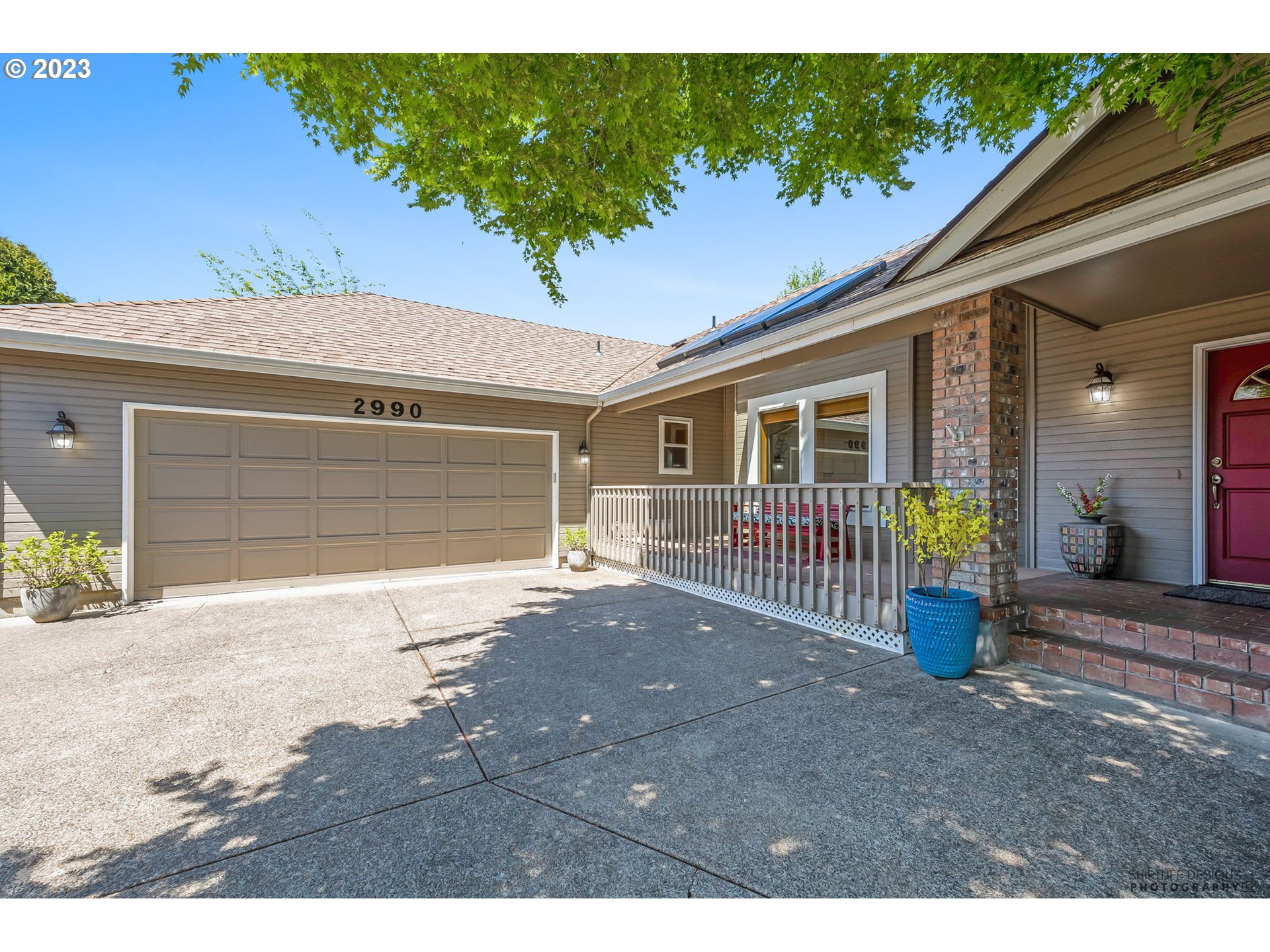 2990 Gilham Road Eugene, OR 97408 - Photo 3 of 39 Gallery Image 3