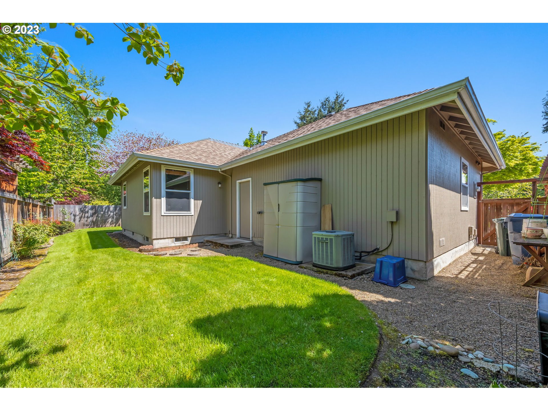 2990 Gilham Road Eugene, OR 97408 - Photo 39 of 39 Gallery Image 39