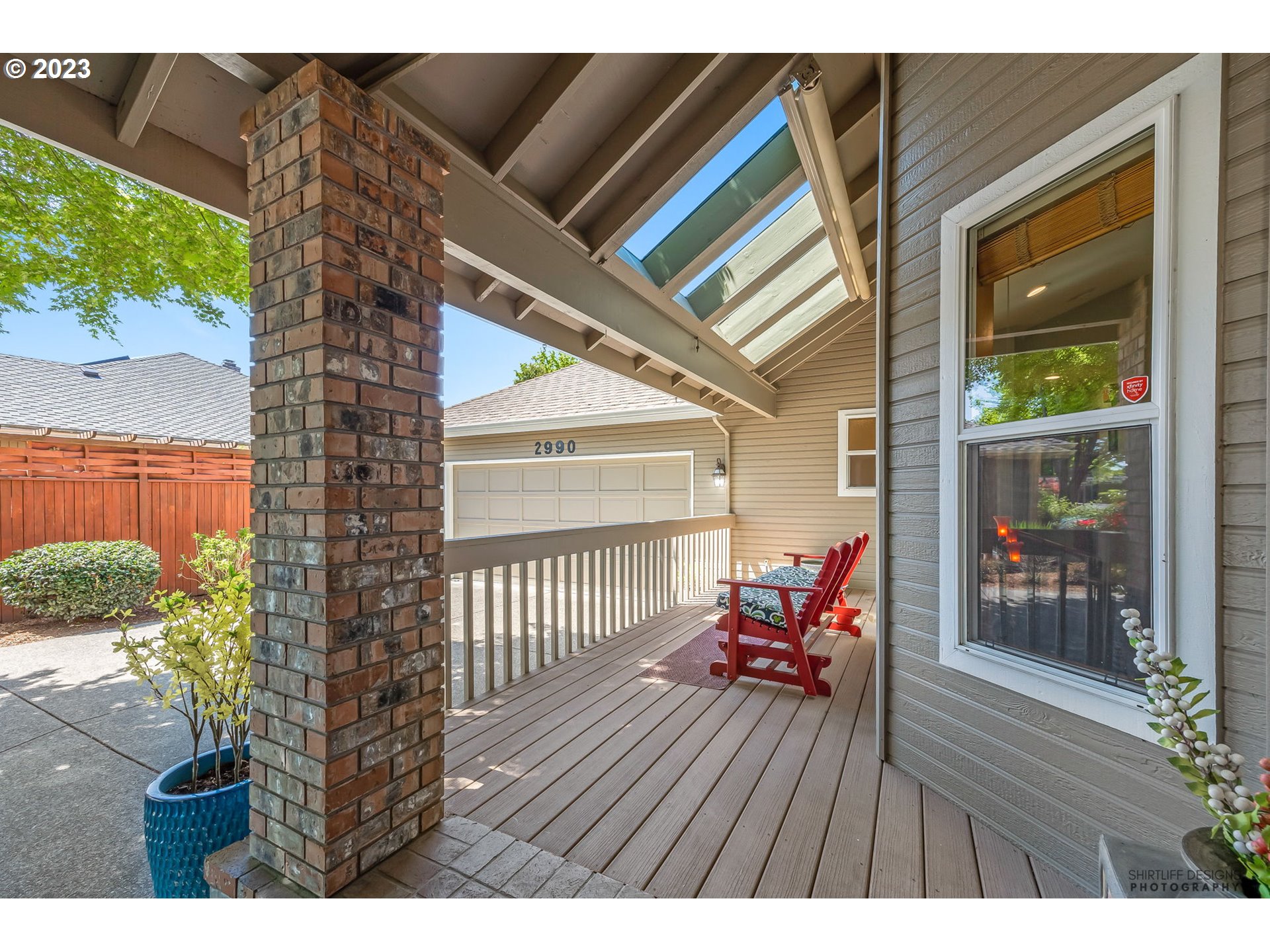 2990 Gilham Road Eugene, OR 97408 - Photo 5 of 39 Gallery Image 5