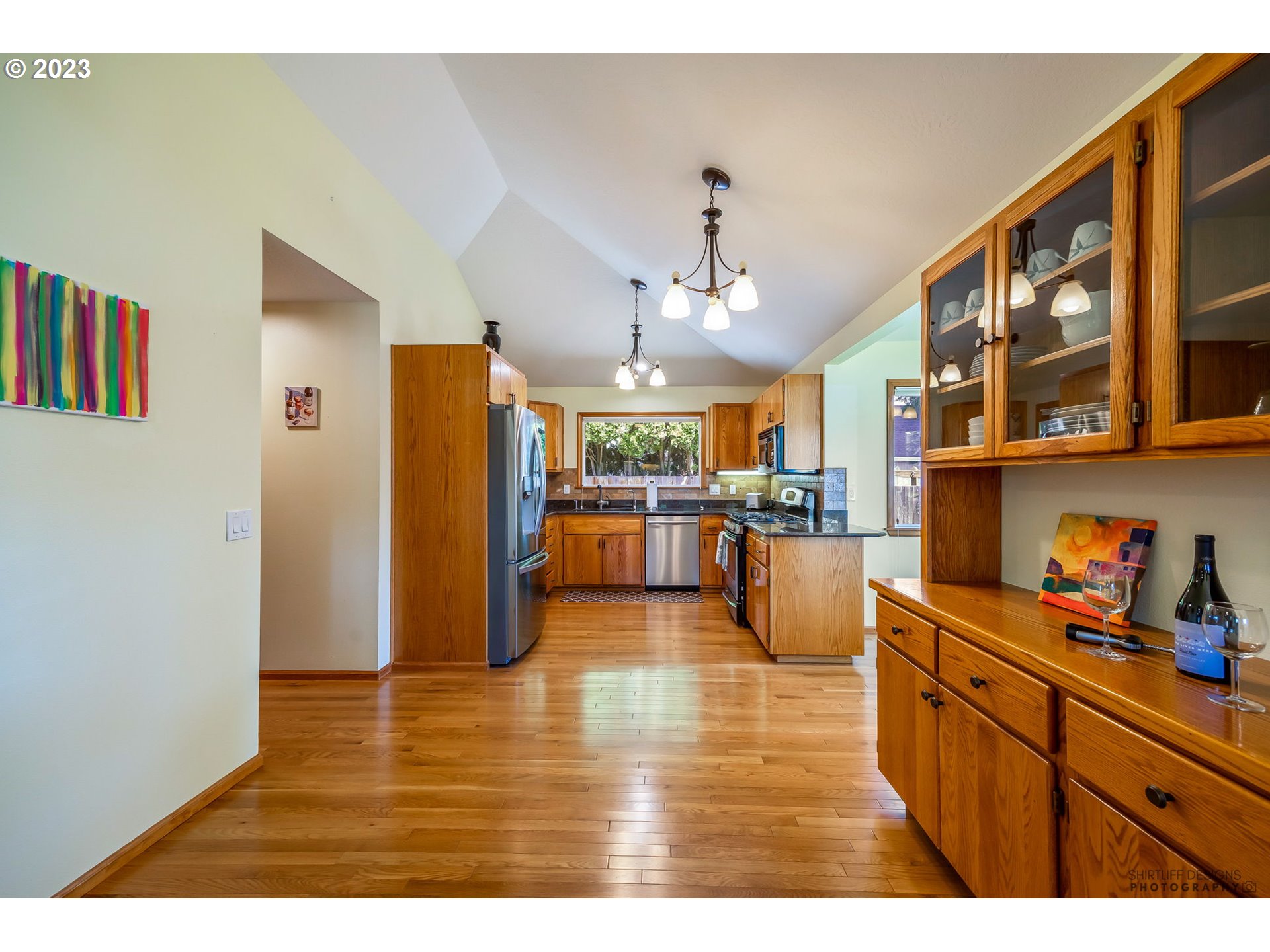 2990 Gilham Road Eugene, OR 97408 - Photo 7 of 39 Gallery Image 7