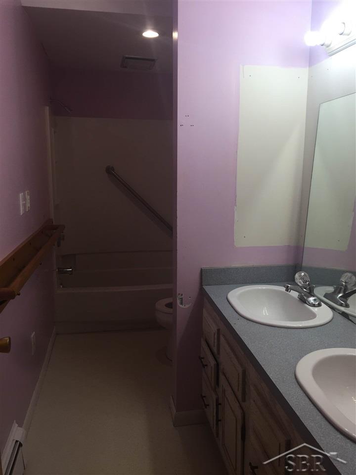 4610 Lone Road Freeland, MI 48623 - Photo 14 of 17 31288221-13.JPG