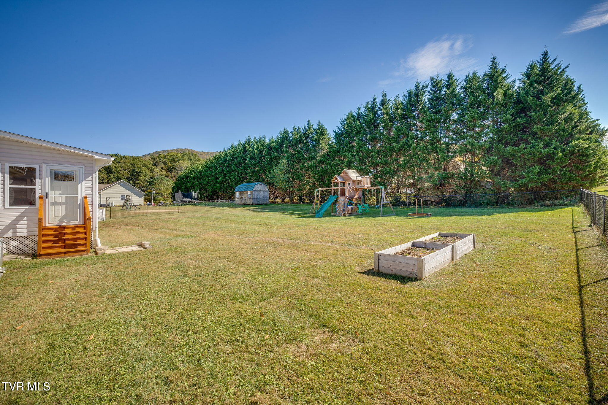 115 Hamilton Road Elizabethton, TN 37643 - Photo 29 of 36 028