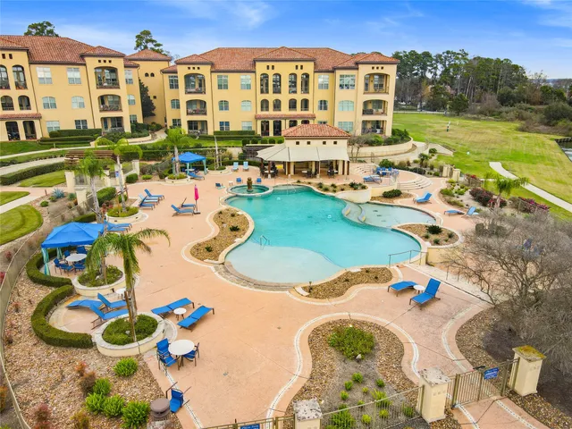 $280,000 | 17040 West Fm 1097 Road, Unit 6202, Montgomery, TX 77356