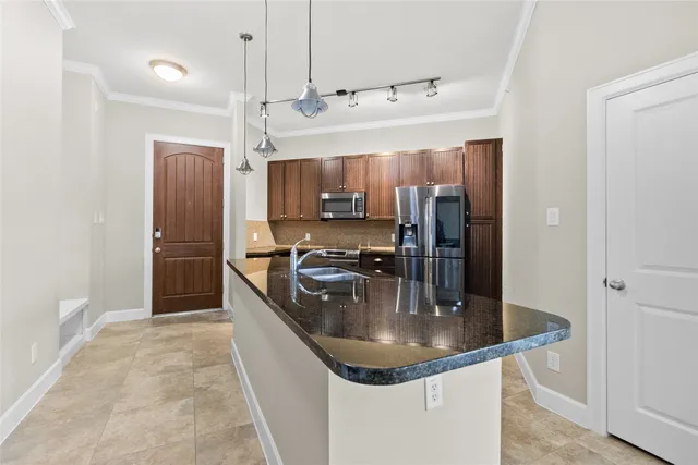 $280,000 | 17040 West Fm 1097 Road, Unit 6202, Montgomery, TX 77356