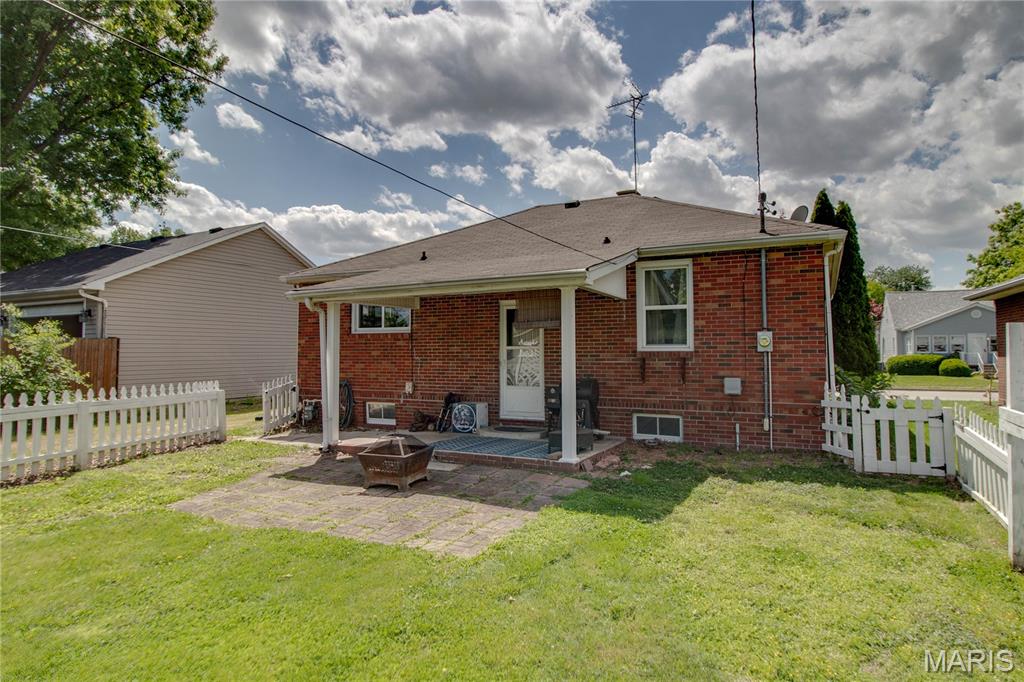 315 Doerr Street Roxana, IL 62084 - Photo 24 of 30 Gallery Image 24