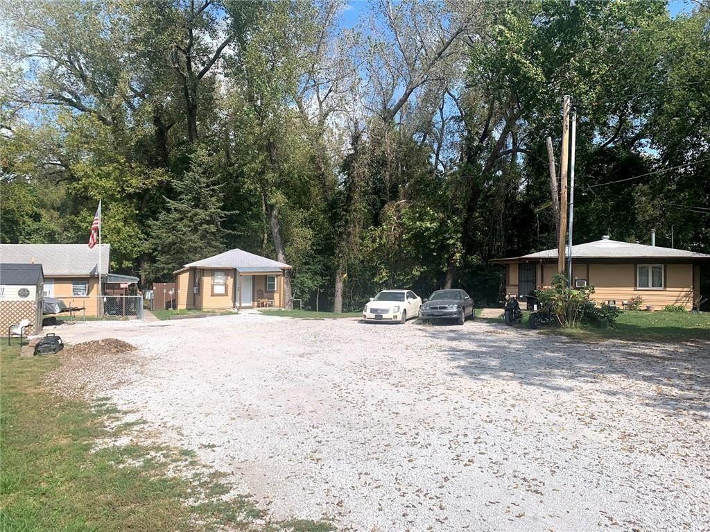 10906 East Truman Road Independence, MO 64053 - Photo 6 of 95