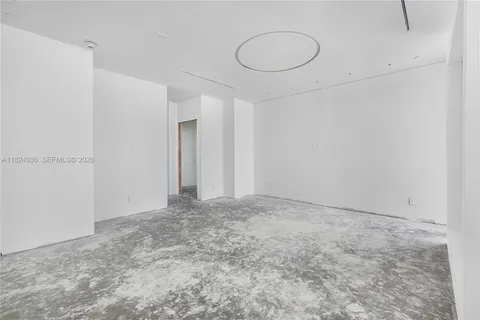 $7,000,000 | 700 Northeast 26th Terrace, Unit PH02, Miami, FL 33137