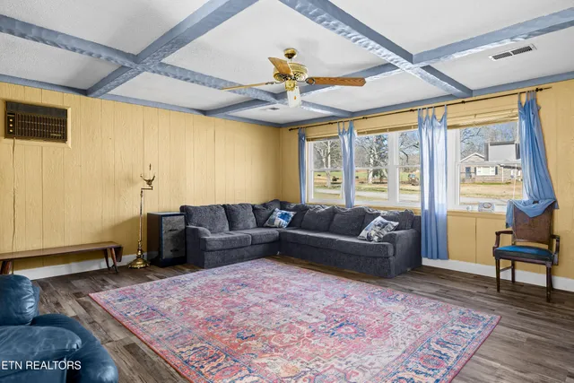 $340,000 | 1250 Old Highway 68, Sweetwater, TN 37874