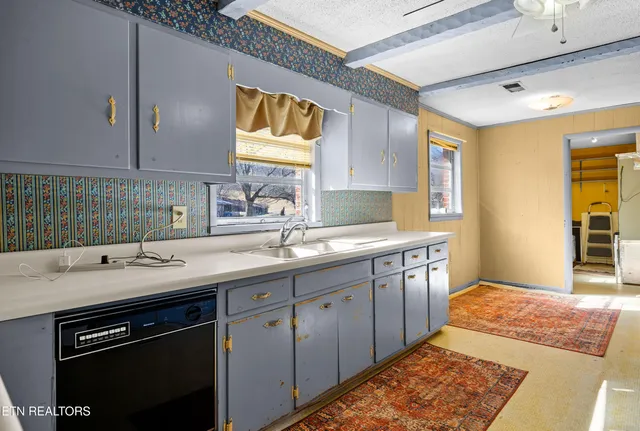 $340,000 | 1250 Old Highway 68, Sweetwater, TN 37874