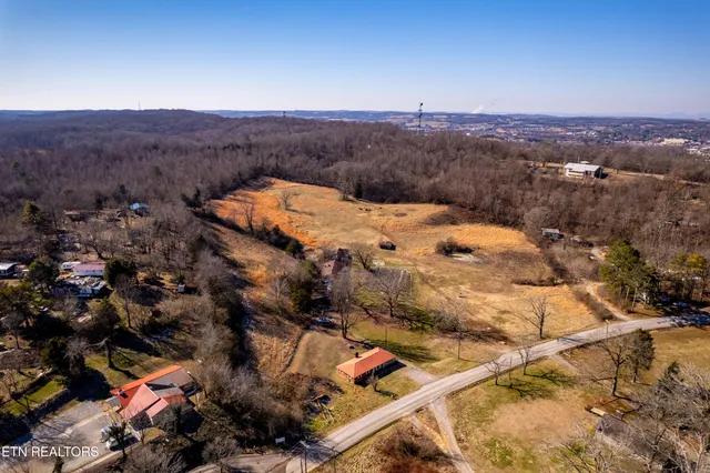 $340,000 | 1250 Old Highway 68, Sweetwater, TN 37874