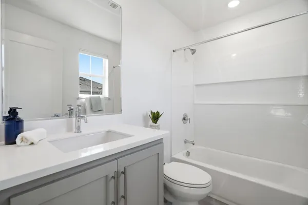 $1,750,000 | 37380 Watersail Way, Newark, CA 94560