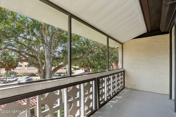 $322,000 | 1810 Sevilla Boulevard West, Unit 307, Atlantic Beach, FL 32233