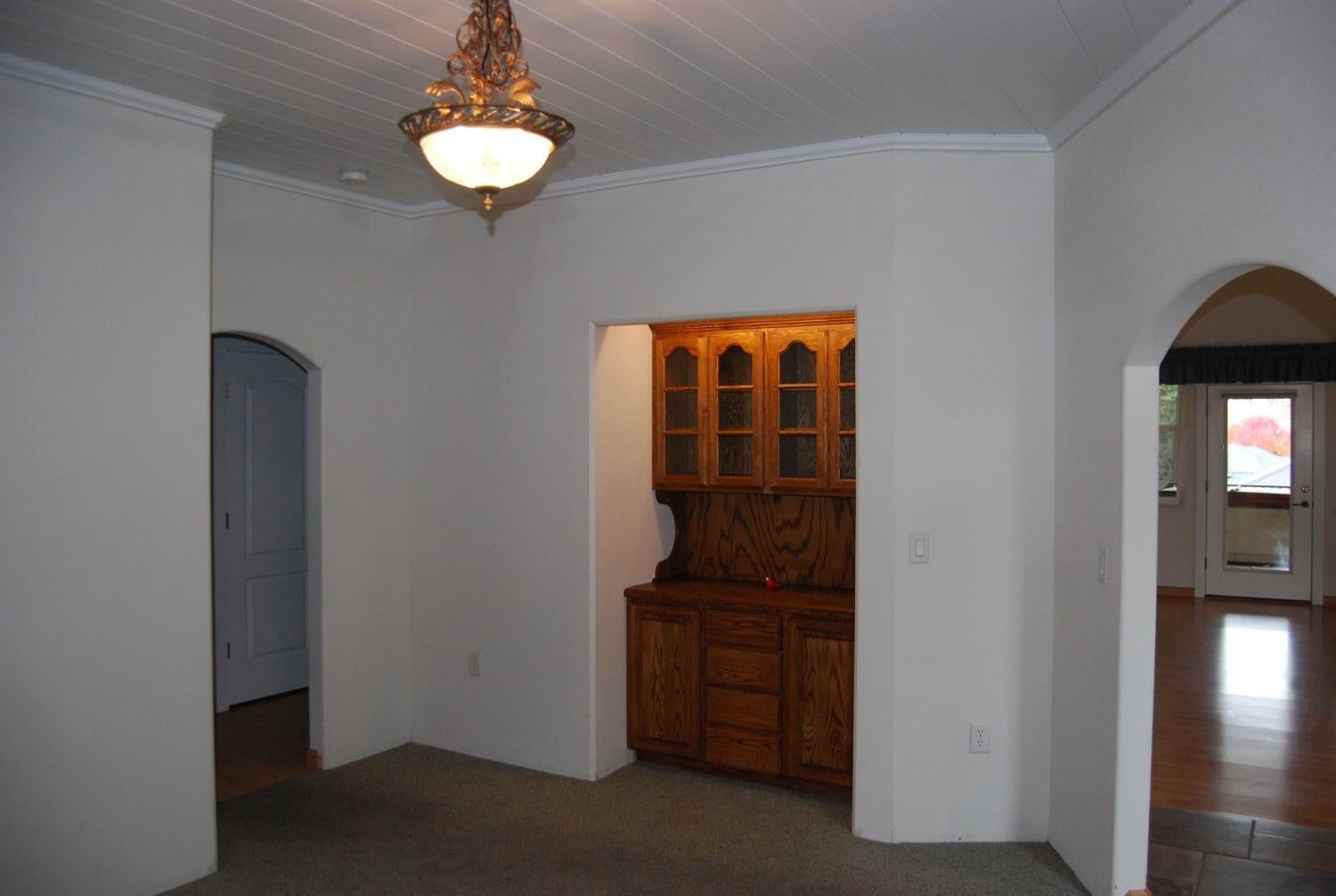 827 Ridgeway Avenue Central Point, OR 97502 - Photo 20 of 34 Additional Photo
