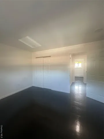 an empty room with an empty space