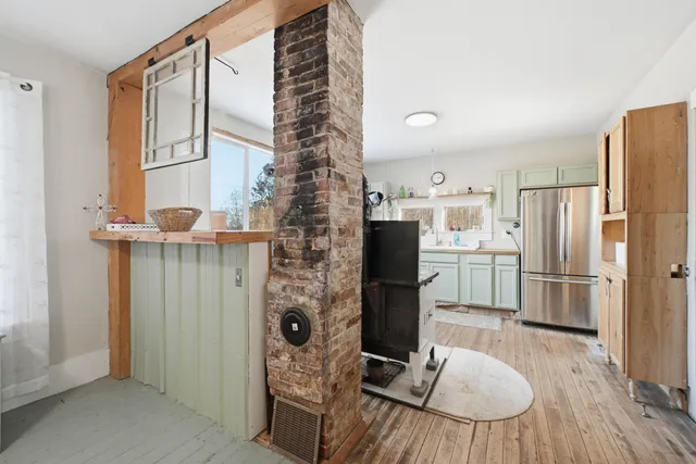 $129,000 | 650 North Nobleboro Road, Waldoboro, ME 04572