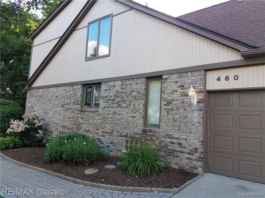 460 Mayapple Court Rochester, MI 48307 - Photo 26 of 30 Mayapple ext side 2.jpg