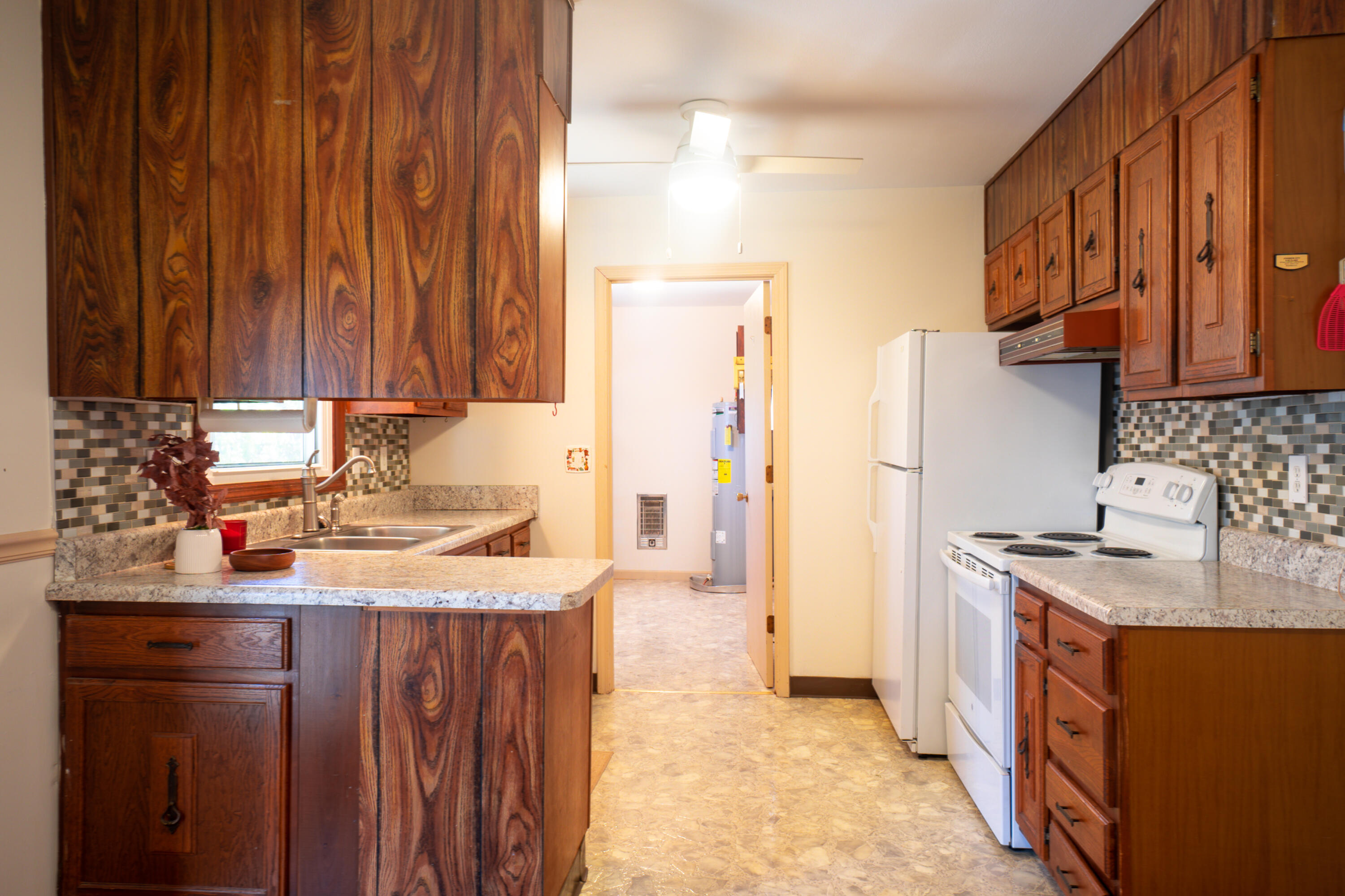 222 Boring Chapel Road Gray, TN 37615 - Photo 6 of 27 DSC00126-HDR