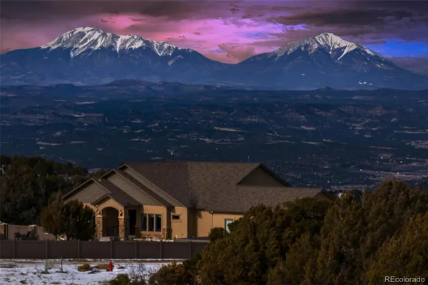 $899,999 | 33001 Oak Way, Trinidad, CO 81082