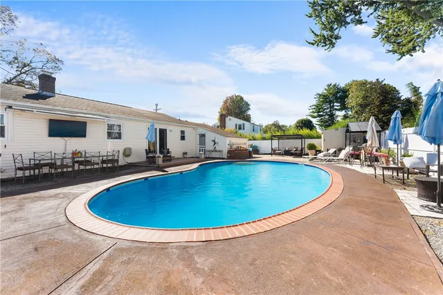 $499,900 | 36 Woodbine Street, East Providence, RI 02915