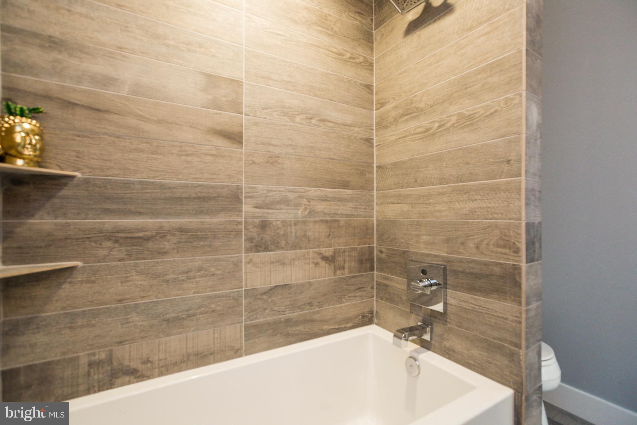 1626 Trinidad Avenue Northeast, Unit 2 Washington, DC 20002 - Photo 15 of 23 Bath (Master)