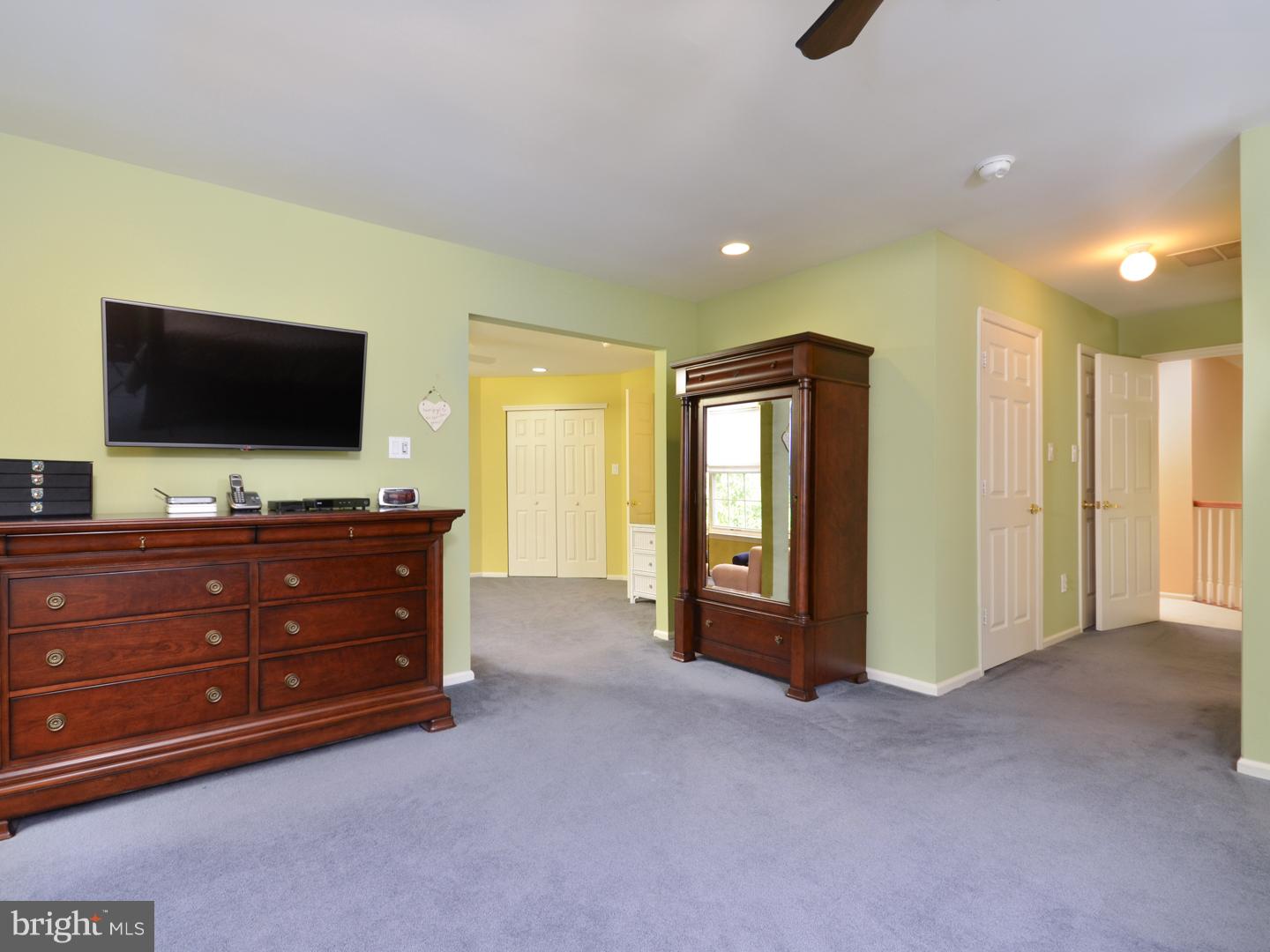 9 Vassar Road Mount Laurel, NJ 08054 - Photo 16 of 25 Master Bedroom