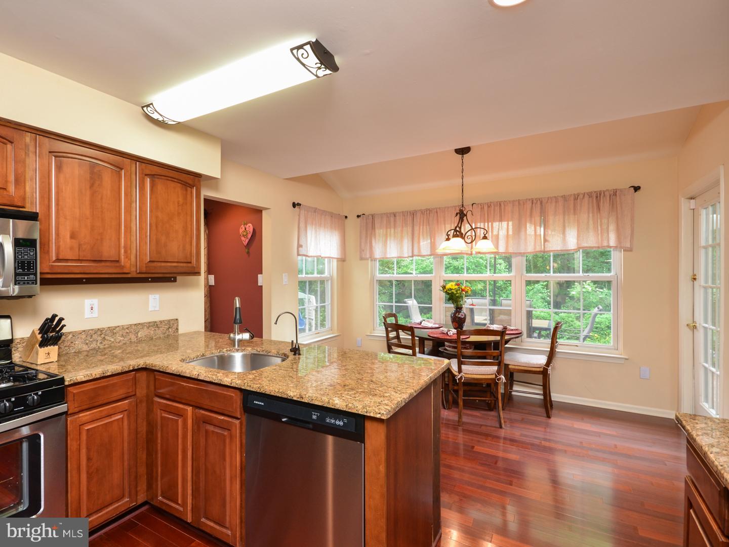 9 Vassar Road Mount Laurel, NJ 08054 - Photo 9 of 25 Kitchen