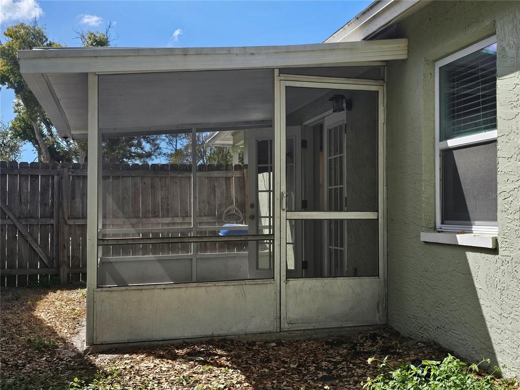 1649 12th Street Southwest Largo, FL 33778 - Photo 31 of 40