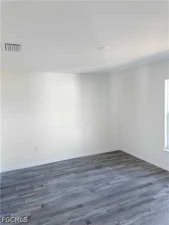 $1,995 | 3929 Northwest 42nd Lane, Cape Coral, FL 33993