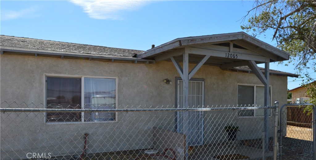 12065 Aztec Lane Adelanto, CA 92301 - Photo 6 of 64