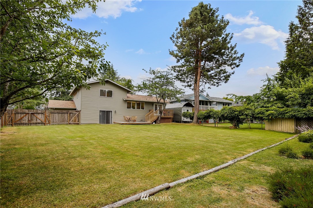 2209 Vashon Avenue Northeast Renton, WA 98059 - Photo 22 of 23 Gallery Image 22