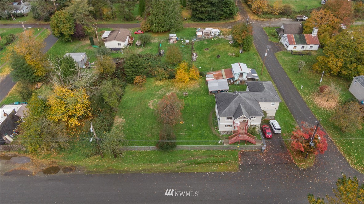 401 Maple Street Hamilton, WA 98255 - Photo 29 of 38 Gallery Image 29