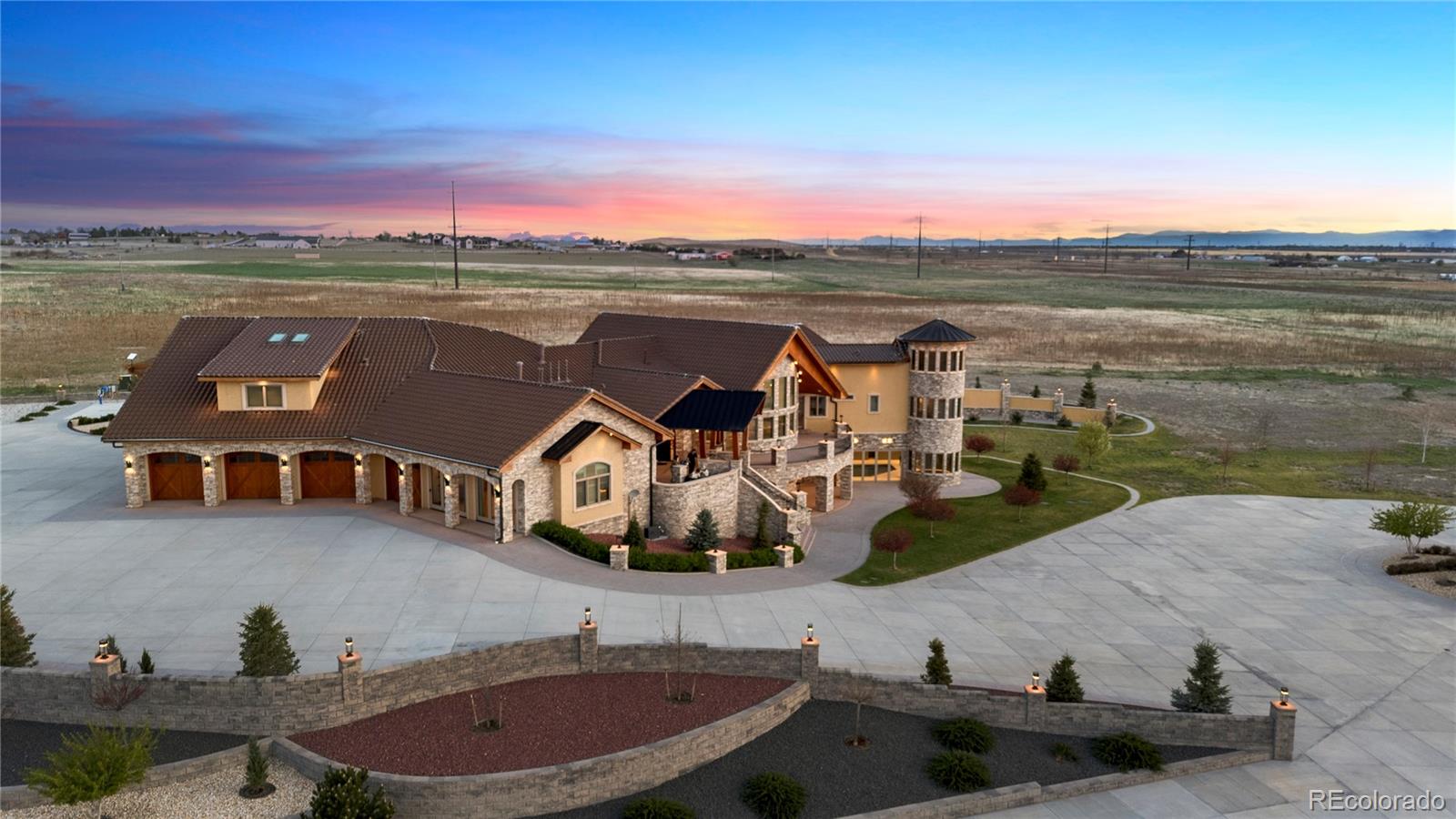 12565 Picadilly Road Commerce City, CO 80022 - Photo 2 of 50 a view of a ocean with city view