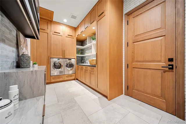 a view of a storage & utility room