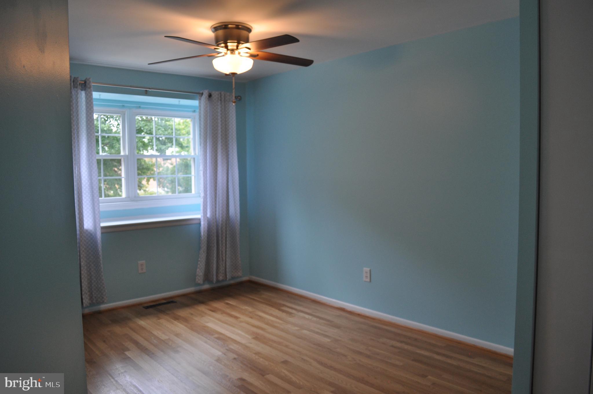 909 Elm Road Halethorpe, MD 21227 - Photo 8 of 18