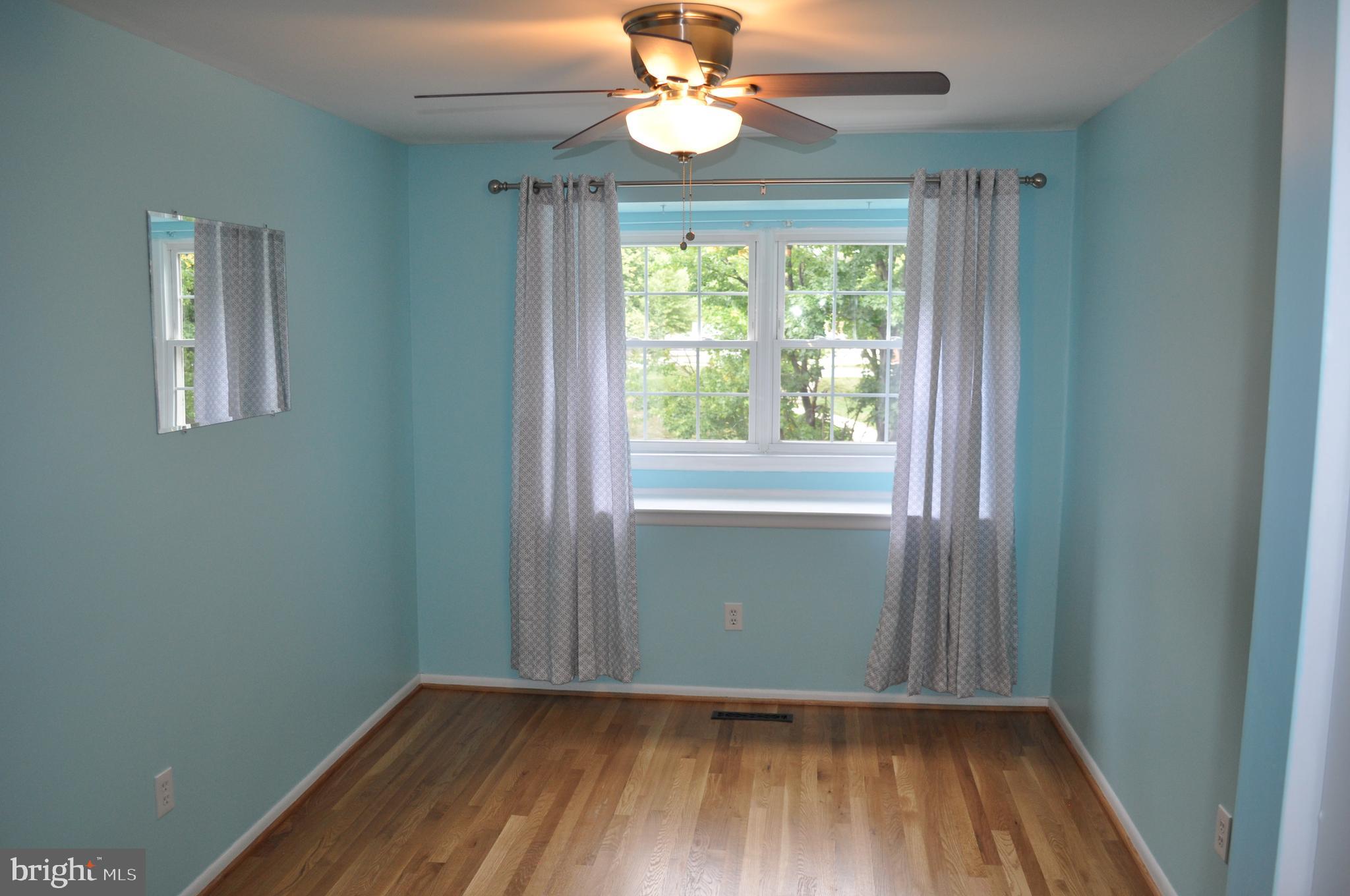 909 Elm Road Halethorpe, MD 21227 - Photo 9 of 18