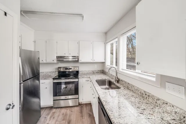 $382,500 | 12023 Rock Canyon Drive, Charlotte, NC 28226