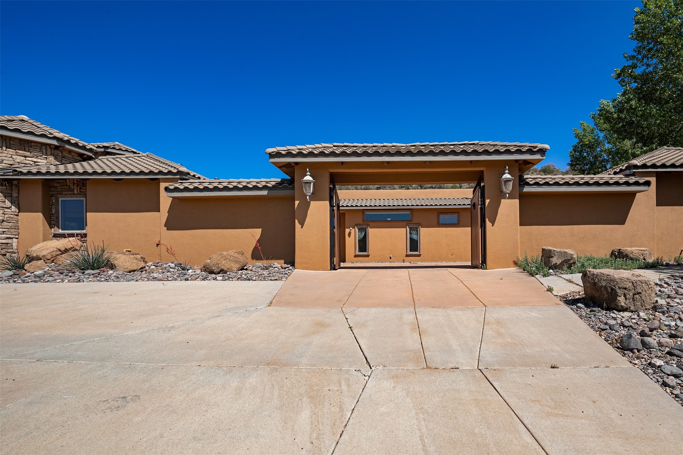 3120 Little Walnut Road Silver City, NM 88061 - Photo 75 of 88 Parking Entrance Exterior