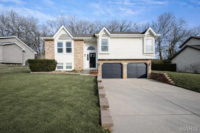 $299,000 | 124 Timber Run Court, Collinsville, IL 62234