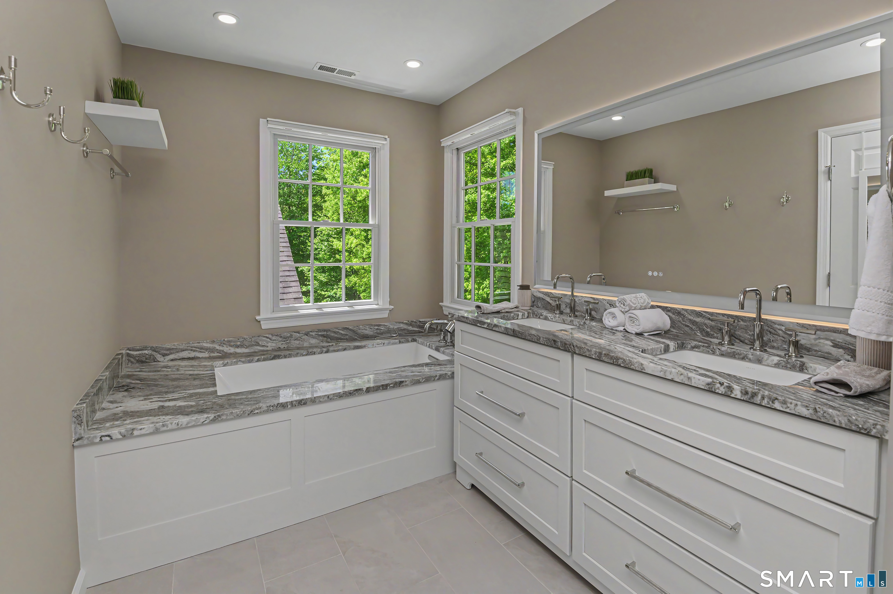 26 Lynn Place Ridgefield, CT 06877 - Photo 17 of 40