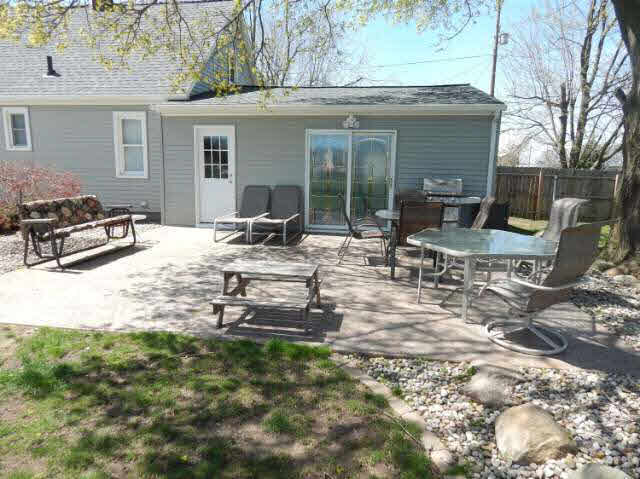 5022 Deland Road Flushing, MI 48433 - Photo 33 of 36 21139312-32.JPG