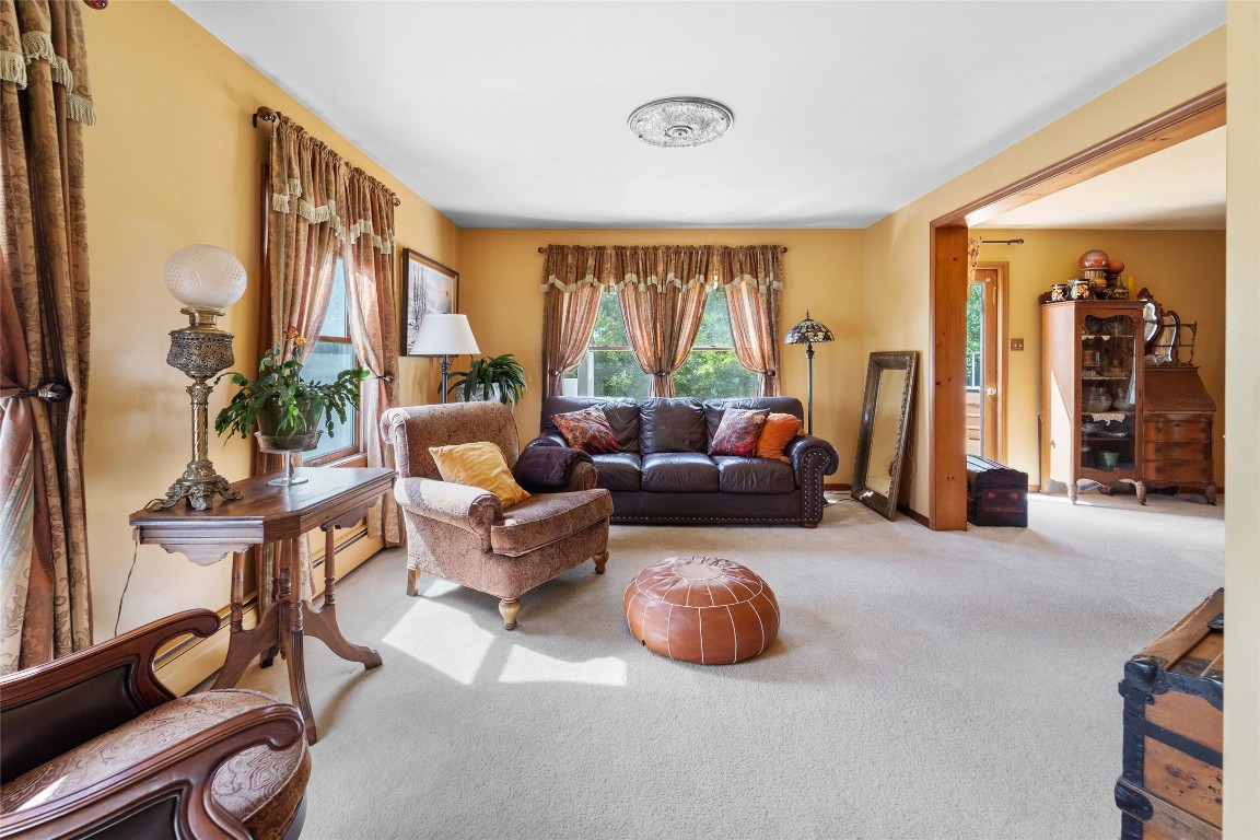 473 Brotzman Road Binghamton, NY 13901 - Photo 4 of 36 Gallery Image 4