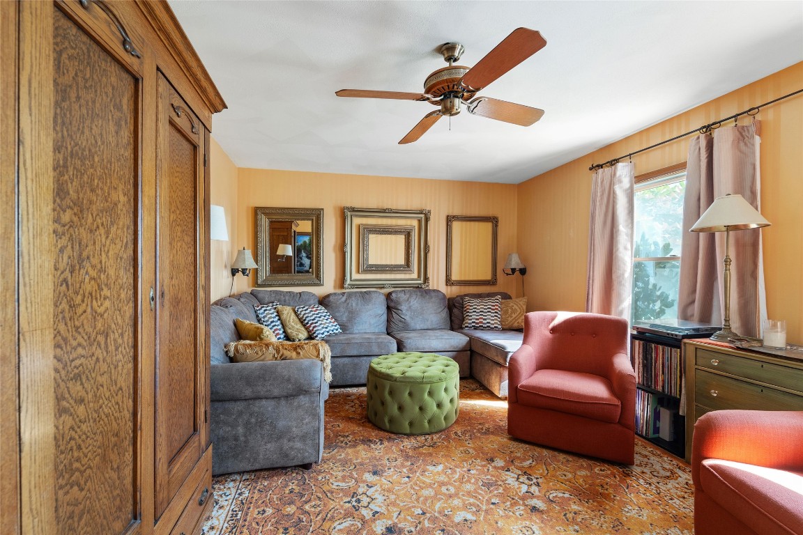 473 Brotzman Road Binghamton, NY 13901 - Photo 10 of 36 Gallery Image 10
