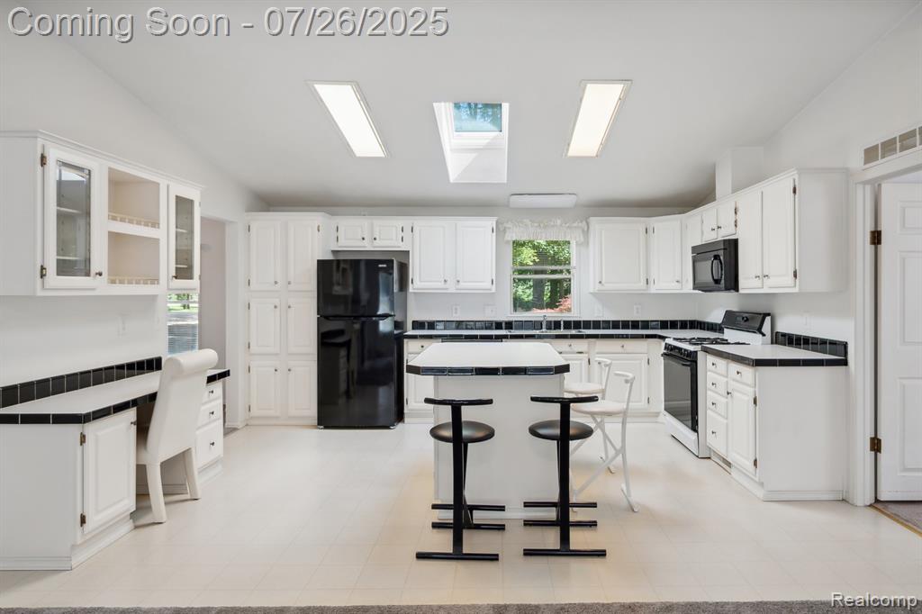 22123 Inkster Road Romulus, MI 48174 - Photo 16 of 60