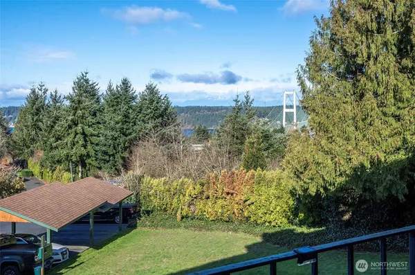 $315,000 | 7317 North Skyview Place, Unit L203, Tacoma, WA 98406