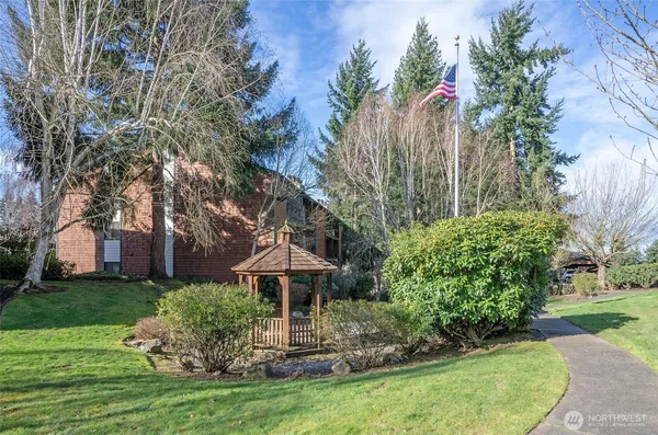 $315,000 | 7317 North Skyview Place, Unit L203, Tacoma, WA 98406