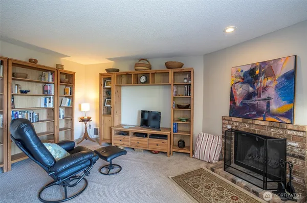 $315,000 | 7317 North Skyview Place, Unit L203, Tacoma, WA 98406
